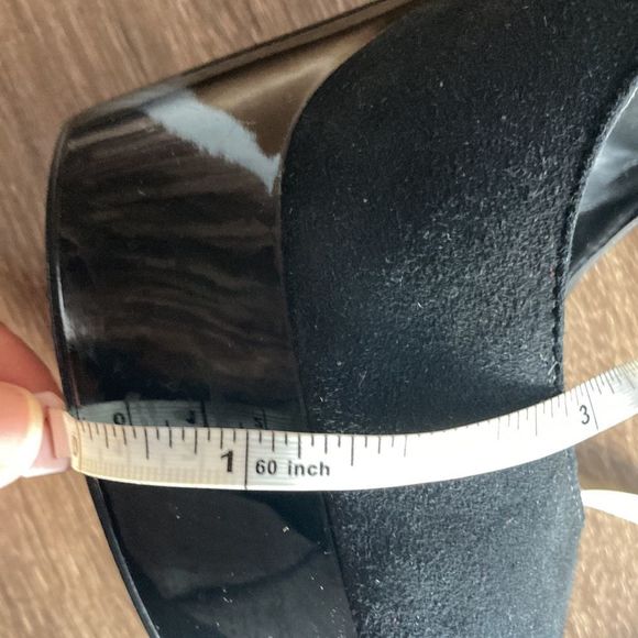 Truth or Dare Black Suede heels by Madonna size 6 - Picture 11 of 13